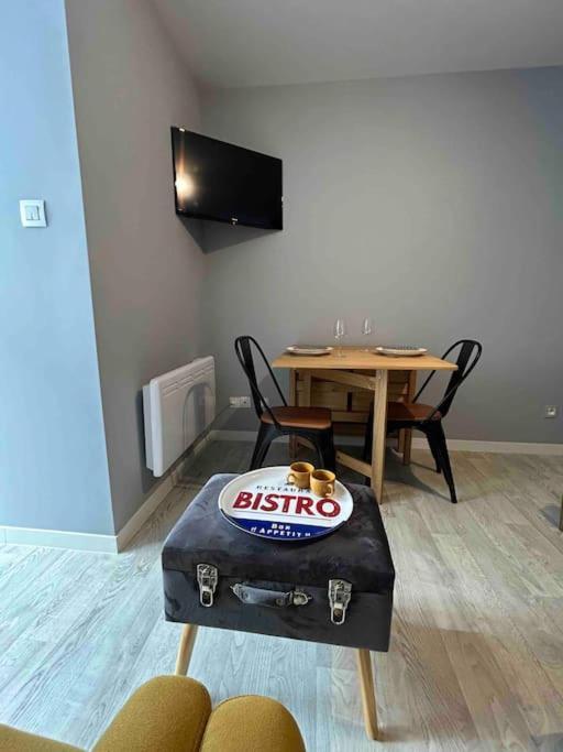 شقة Le Petit Kiosque - Terrasse Parking & Local Velo فردان سور ميوز المظهر الخارجي الصورة